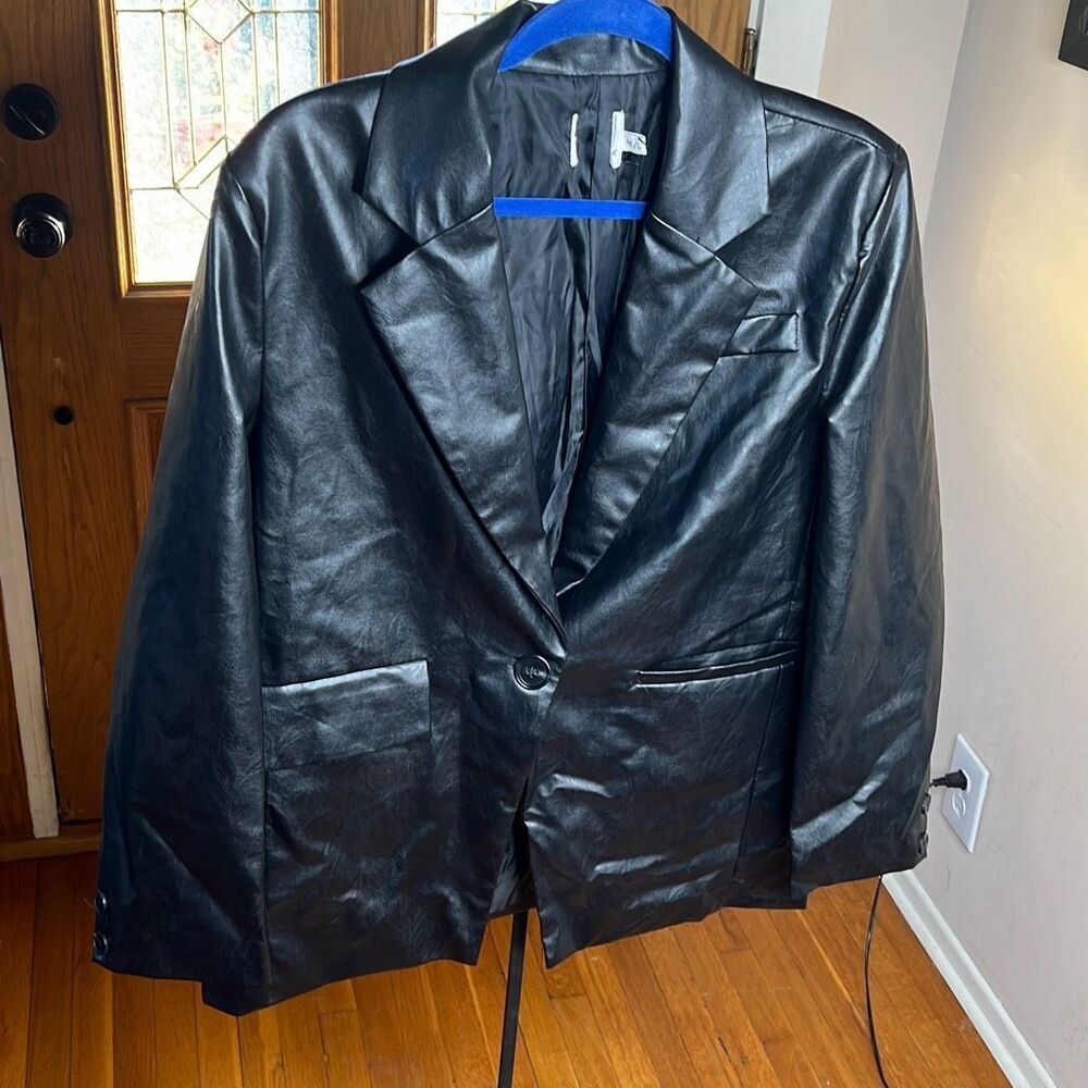 Princess Polly JOCELYN FAUX LEATHER BLAZER BLACK New XS/S